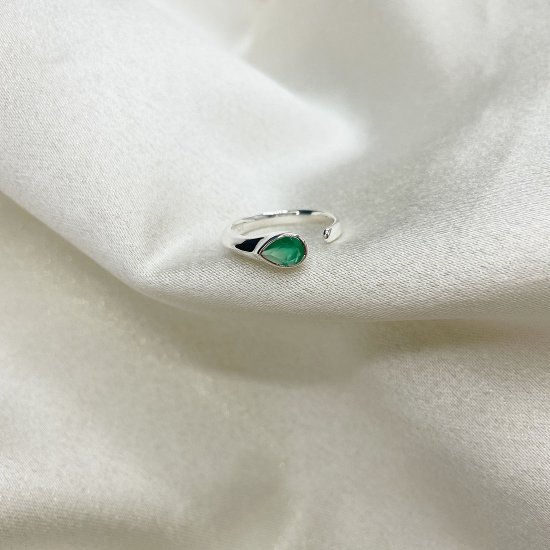 Anello Onice Verde a Goccia - Argento 925