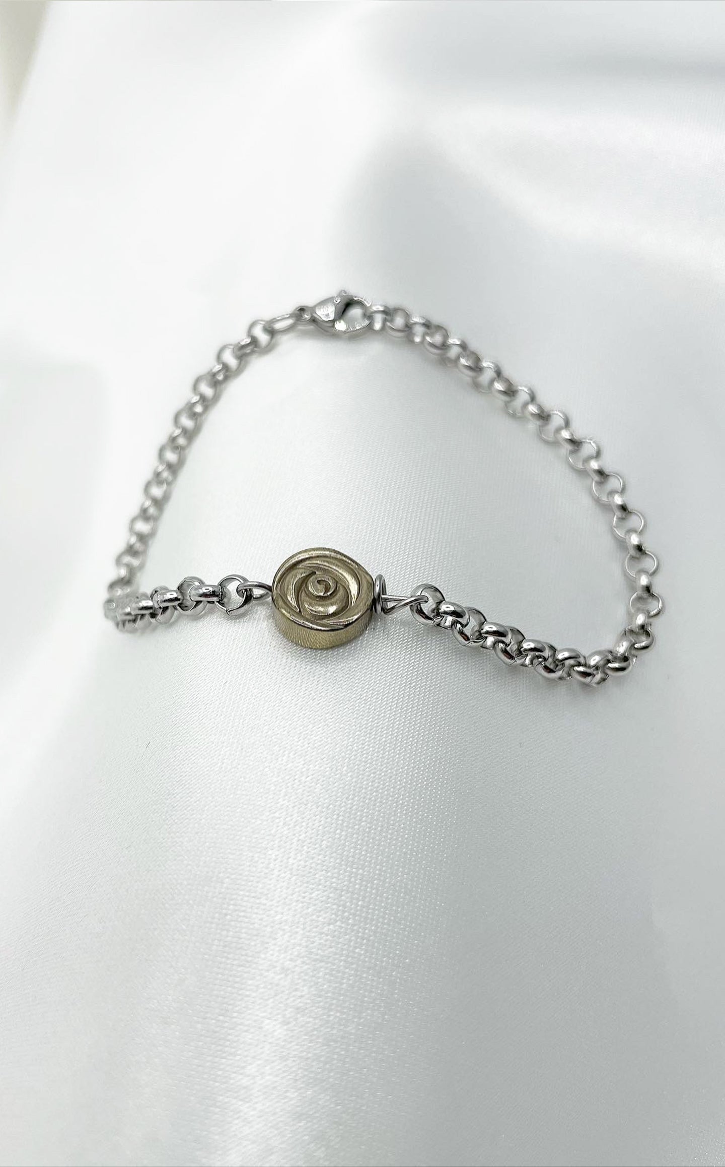 Bracciale Infinty Rose - Pirite e Acciaio Inossidabile